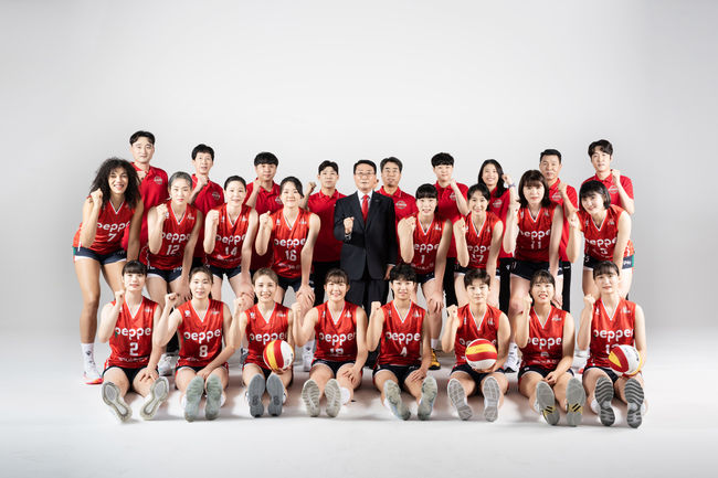 페퍼저축은행 배구단이 30일 창단식을 개최한다. / 페퍼저축은행 배구단 제공