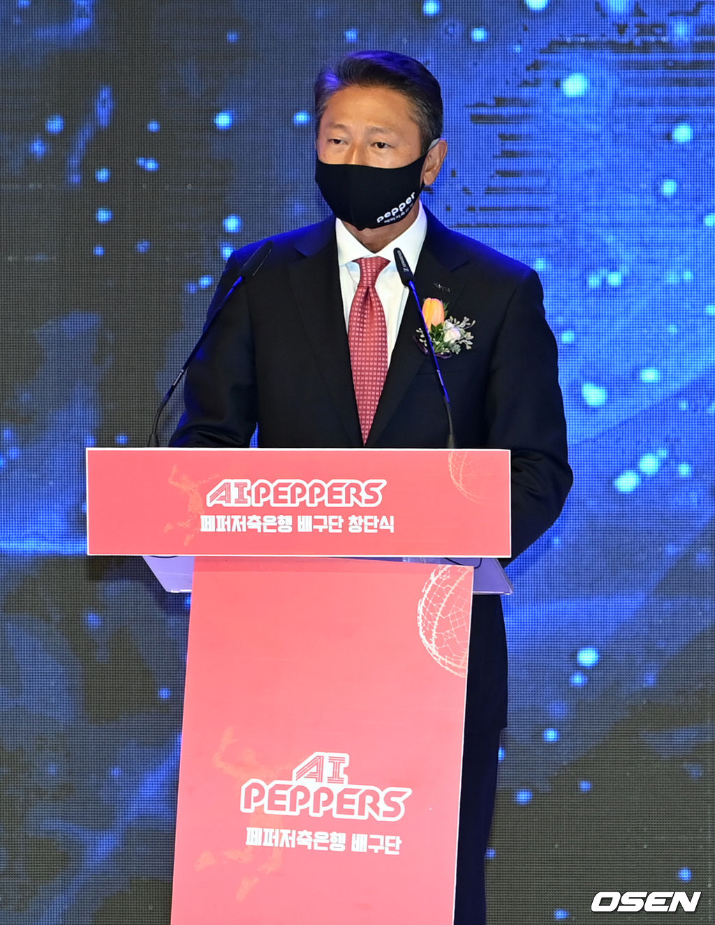 페퍼저축은행 AI페퍼스 장매튜 구단주가 창단 비전을 발표하고 있다.  2021.09.30 /cej@osen.co.kr