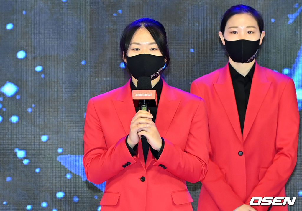 페퍼저축은행 AI페퍼스 주장 이한비가 포부를 밝히고 있다.  2021.09.30 /cej@osen.co.kr