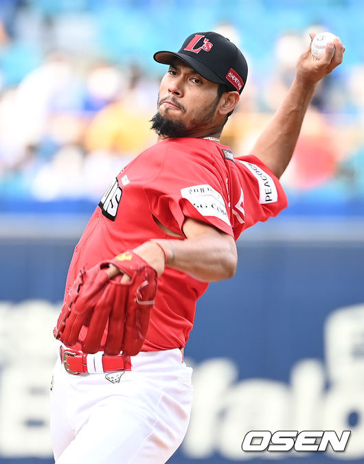 SSG 랜더스 외국인 투수 윌머 폰트. / OSEN DB