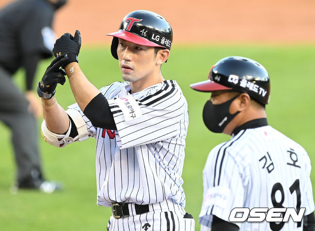 정찬헌과 1대1로 키움에서 LG로 트레이드된 2루수 서건창./OSEN DB