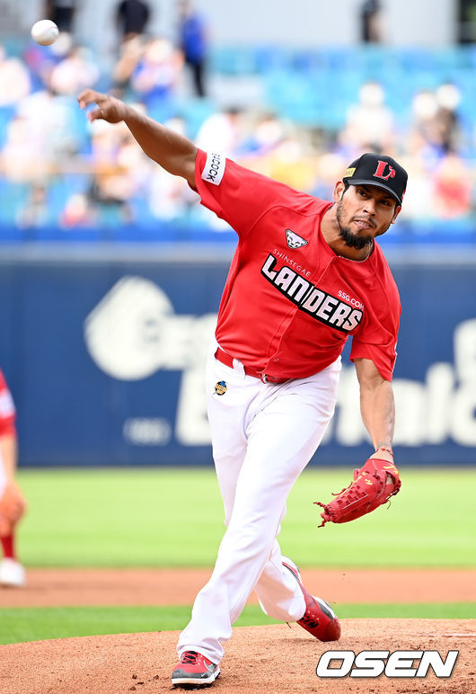 SSG 랜더스 외국인 투수 윌머 폰트. / OSEN DB