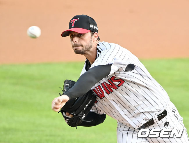 LG 트윈스 외국인 투수 앤드류 수아레즈. / OSEN DB