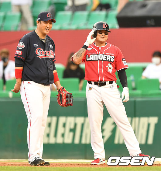 롯데 이대호(좌)와 SSG 추신수 / OSEN DB