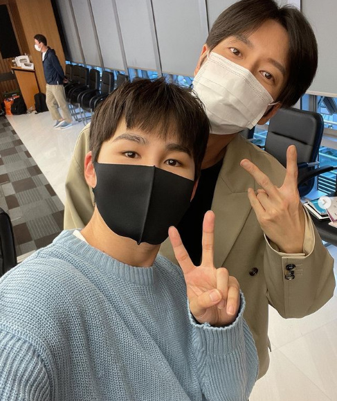 김희재 SNS