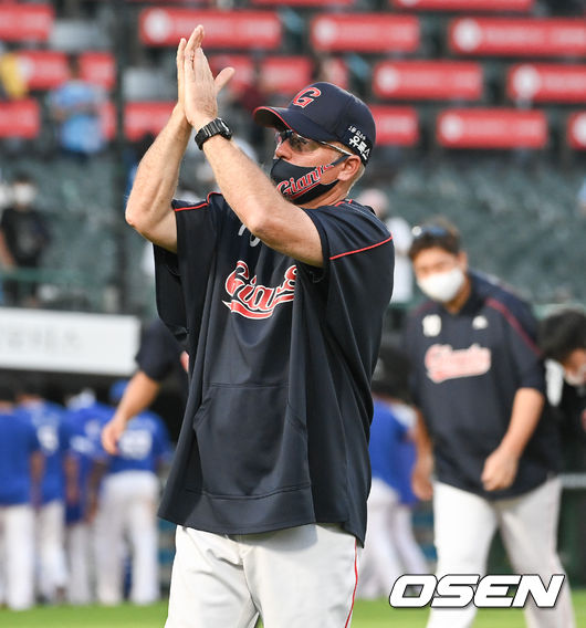 롯데 래리 서튼 감독 /OSEN DB