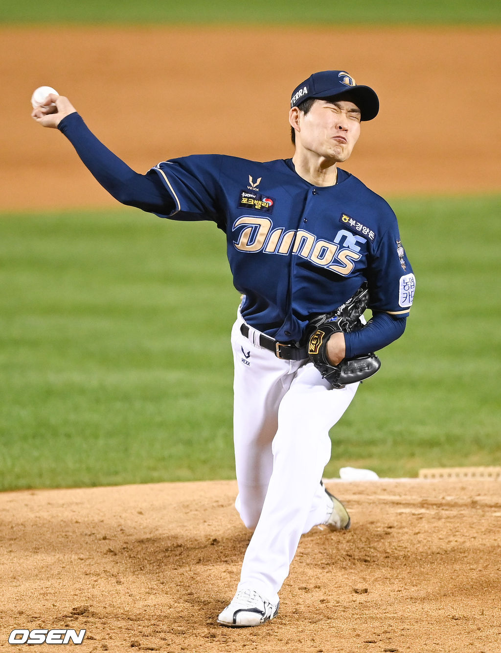 1회말 NC 선발투수 이재학이 역투하고 있다.  2021.10.15 / soul1014@osen.co.kr