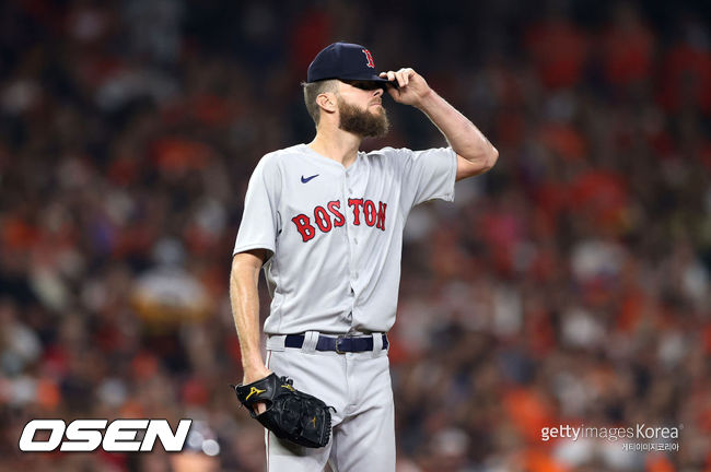 [사진] 보스턴 세일은 2021년 10월 16일(한국시간) 미국 텍사스주 휴스턴 미닛 메이드파크에서 열린 휴스턴 애스트로스와 2021 메이저리그 포스트시즌 아메리칸리그 챔피언십시리즈 1차전에서 선발 등판해 조기 강판됐다.ⓒGettyimages(무단전재 및 재배포 금지)
