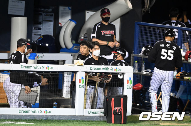 LG 트윈스가 이번 주 1승2무3패로 부진하면서 2위 자리도 힘든 처지에 몰리고 있다./OSEN DB