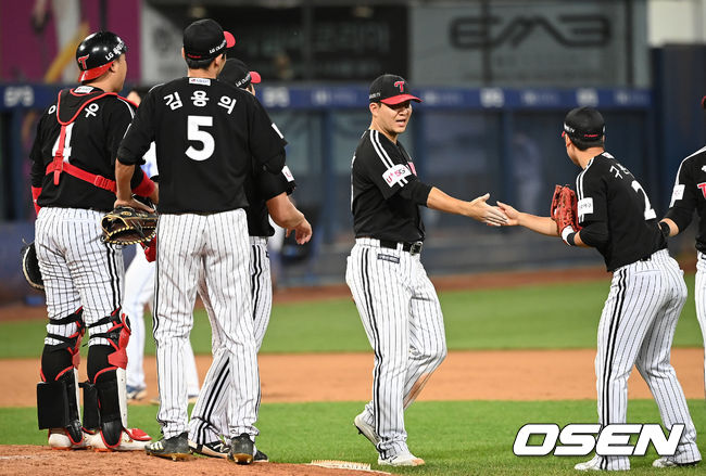 LG 트윈스가 17일 NC와 더블헤더를 모두 승리했다./OSEN DB