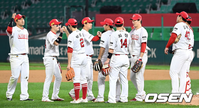 SSG 랜더스 선수단 /OSEN DB