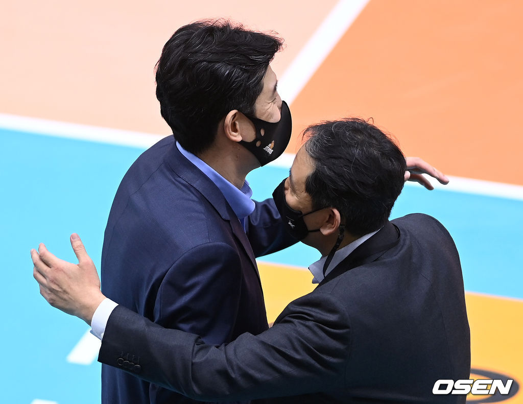 현대캐피탈 최태웅 감독. /OSEN DB