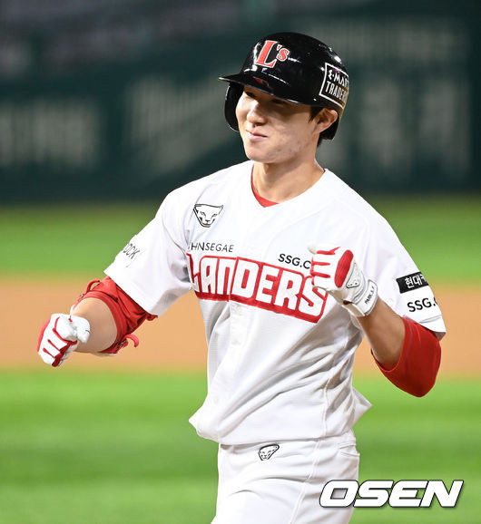 SSG 랜더스 내야수 박성한. / OSEN DB