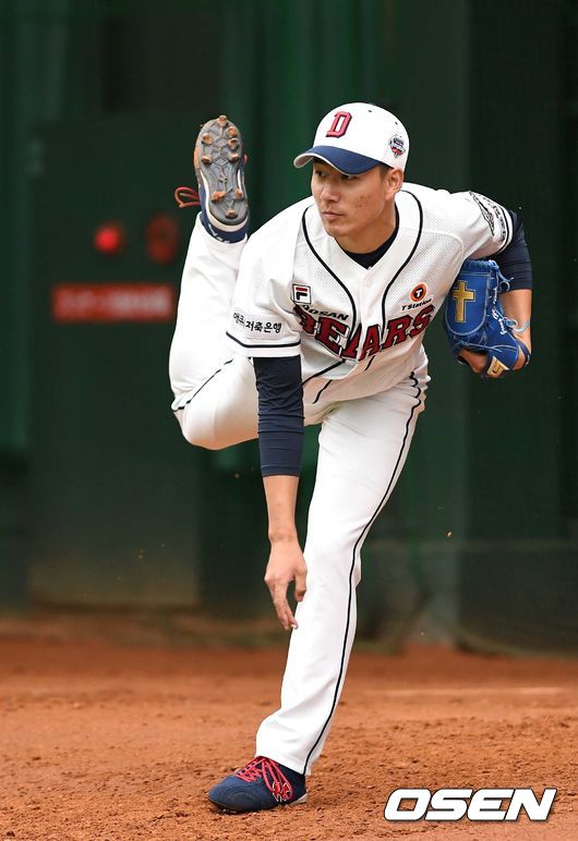 불법 스포츠토토 혐의로 벌금형을 선고받은 정현욱 / OSEN DB