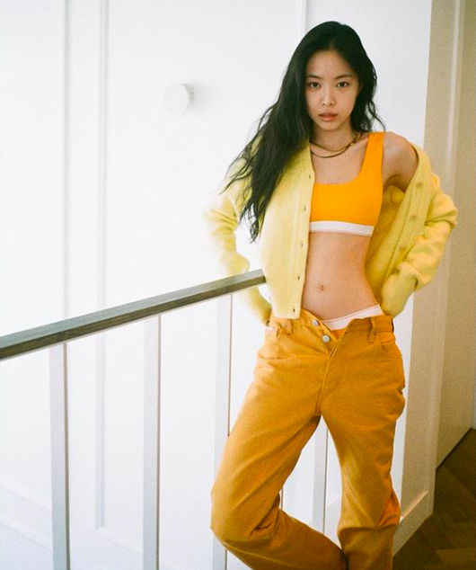 손나은 SNS