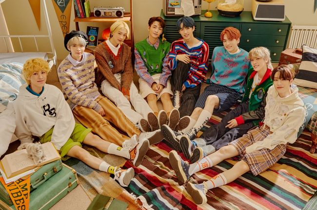 C9엔터테인먼트 제공