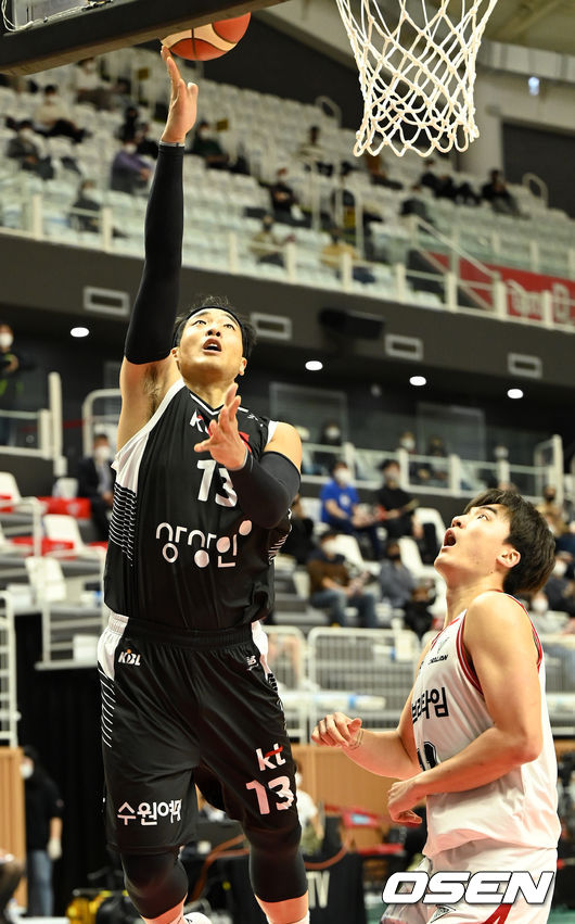 1쿼터, KT 김현민이 슛을 시도하고 있다. 2021.10.31 / dreamer@osen.co.kr
