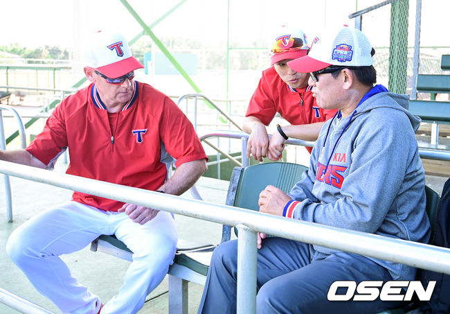 맷 윌리엄스 감독과 조계현 단장 / OSEN DB