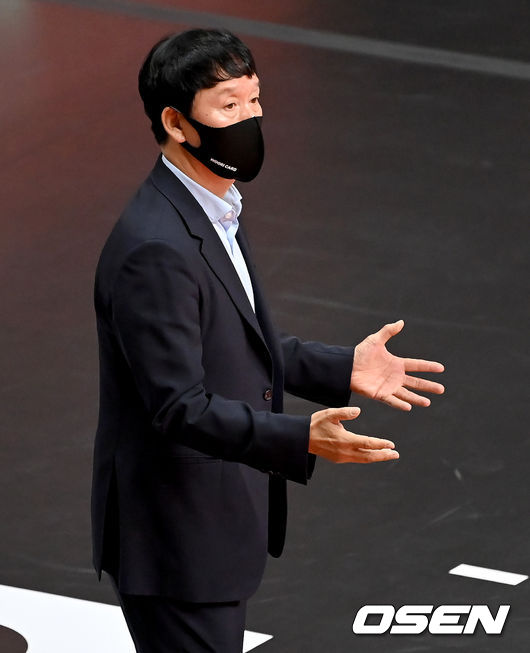 우리카드 신영철 감독 /OSEN DB