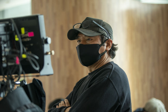 [사진=애플TV+ 제공] 영화감독 김지운이 'Dr.브레인'으로 드라마 연출에 도전했다.