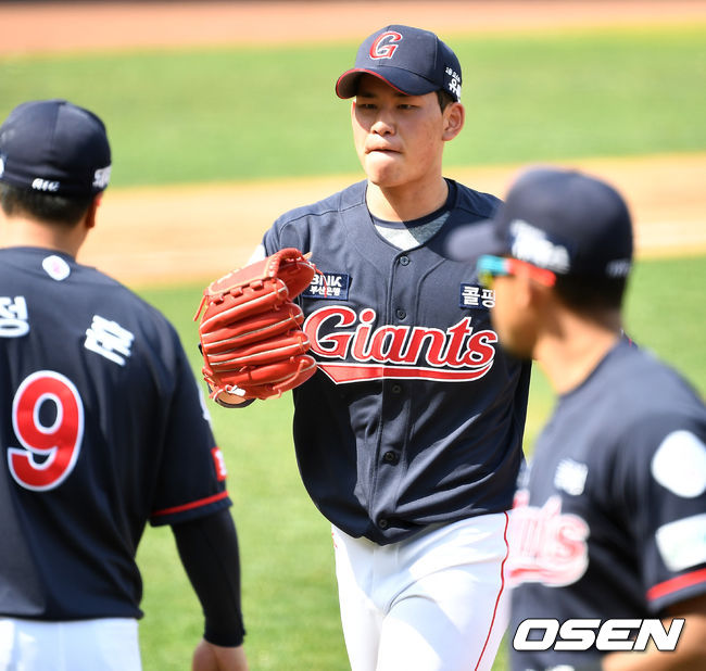 롯데 김진욱 /OSEN DB