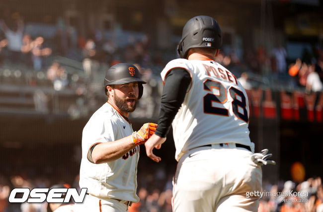 [사진] 다린 러프, 버스터 포지 ⓒGettyimages(무단전재 및 재배포 금지)