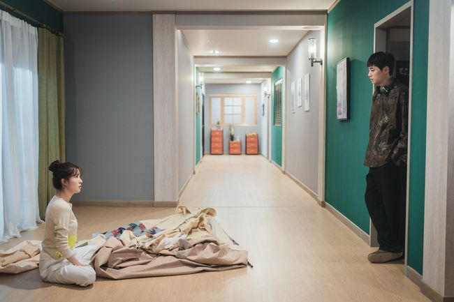 빅오션ENM, 슈퍼문 픽쳐스 제공