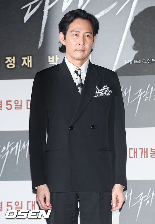 이정재가 포즈를 취하고 있다. / soul1014@osen.co.kr