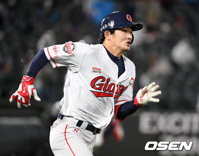 롯데 신용수 /OSEN DB