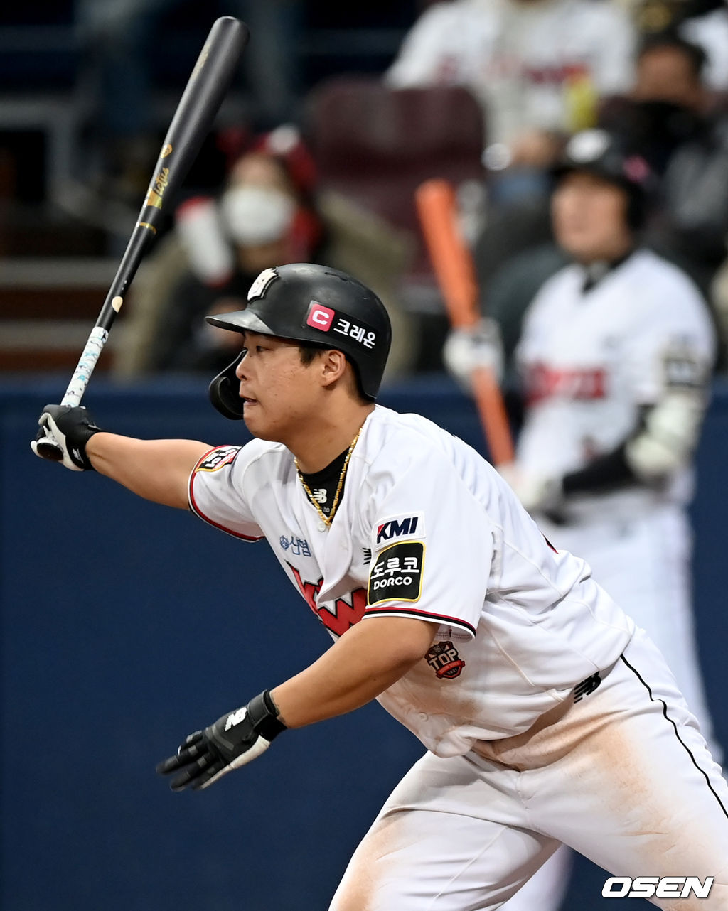 6회말 KT 선두타자 강백호가 안타를 날리고 있다. 2021.11.14 /ksl0919@osen.co.kr