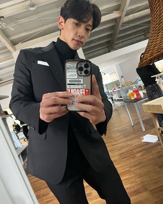 비 인스타그램