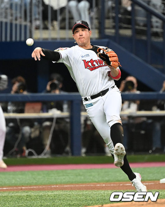 KT 위즈 3루수 황재균. / OSEN DB