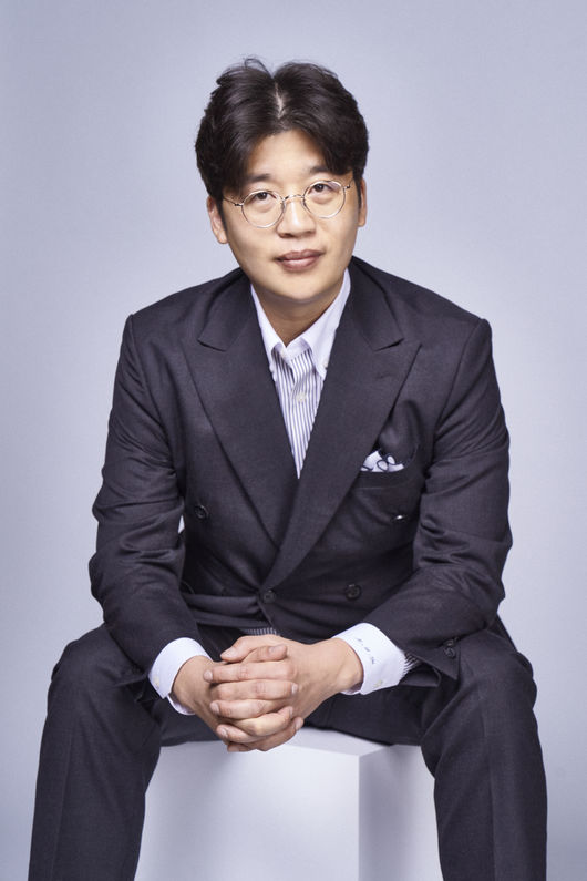 [사진=넷플릭스 제공] '신세계로부터'를 연출한 고민석 PD
