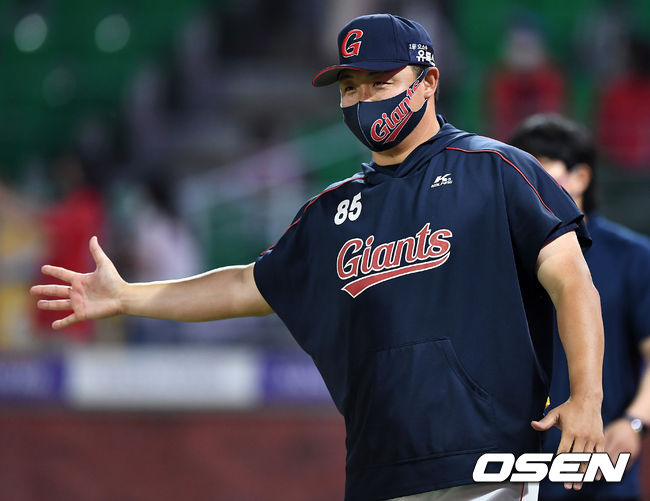 롯데에서 메이저리그로 돌아가는 최현(행크 콩거) 코치 /OSEN DB