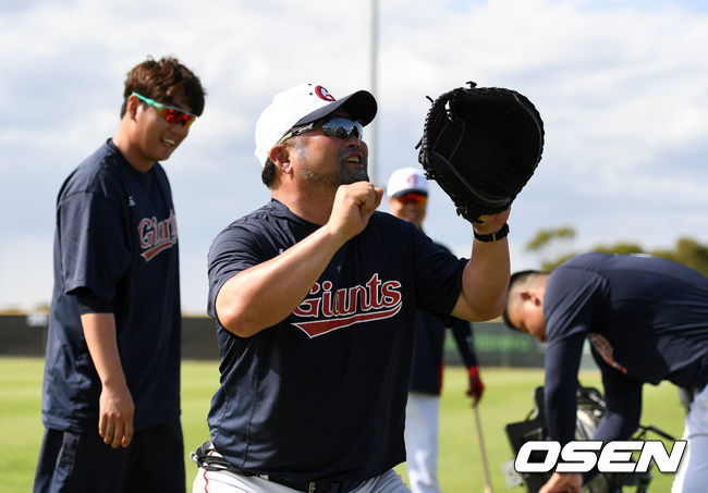 콩거 코치와 함께했던 정호진 퓨처스팀 감독 /OSEN DB