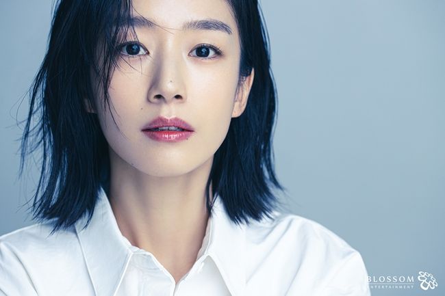 블러썸엔터테인먼트 제공