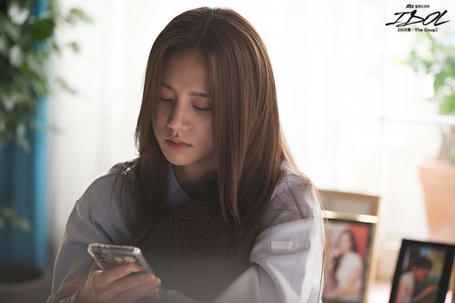 JTBC스튜디오, 미디어그룹테이크투, 트랜스페어런트아츠 제공