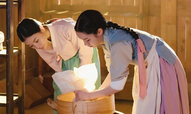 꽃피면달생각하고문화산업전문회사, 몬스터유니온, 피플스토리컴퍼니