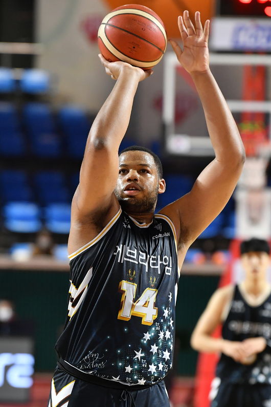 [사진] 오마리 스펠맨 / KBL 제공.