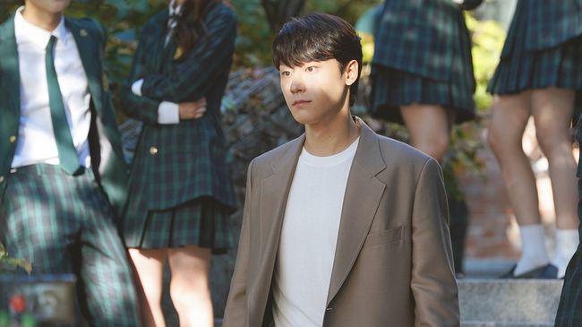 위에화엔터테인먼트코리아 제공