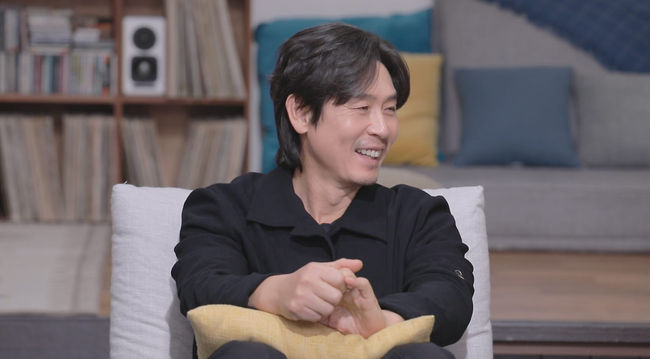 '방구석1열' 제공