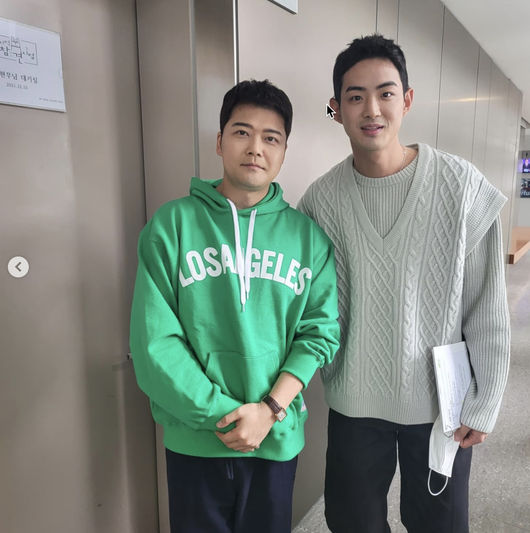 전현무 SNS
