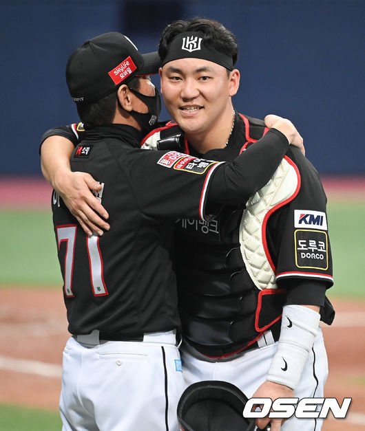 KT에 잔류한 장성우 / OSEN DB