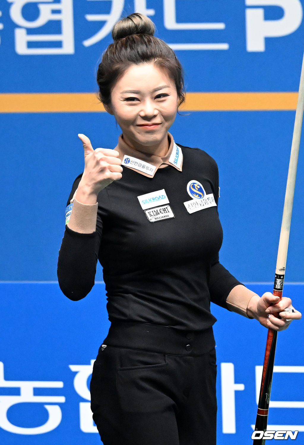 김가영이 세트스코어 3-0으로 차유람을 꺾고 결승에 오르며 기뻐하고 있다. 2022.01.03 /rumi@osen.co.kr