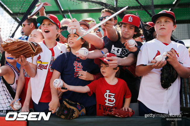 [사진] 세인트루이스의 어린이 팬들. ⓒGettyimages(무단전재 및 재배포 금지)