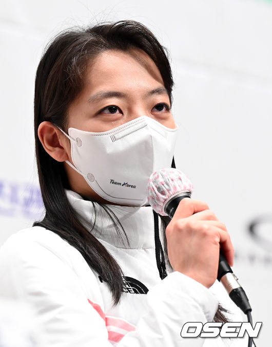 스피드 매스스타트 김보름이 질문에 답을 하고 있다. 2022.01.05 /jpnews@osen.co.kr