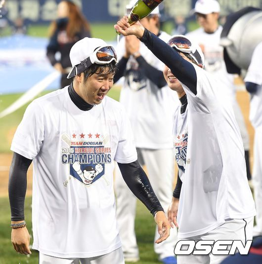 2015년 한국시리즈 우승 당시 장원준. / OSEN DB
