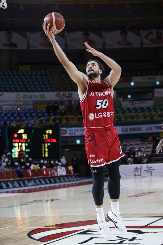 [사진] 아셈 마레이 / KBL 제공.