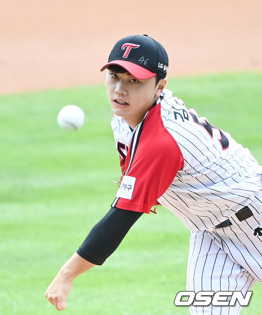 LG 투수 김윤식. /OSEN DB