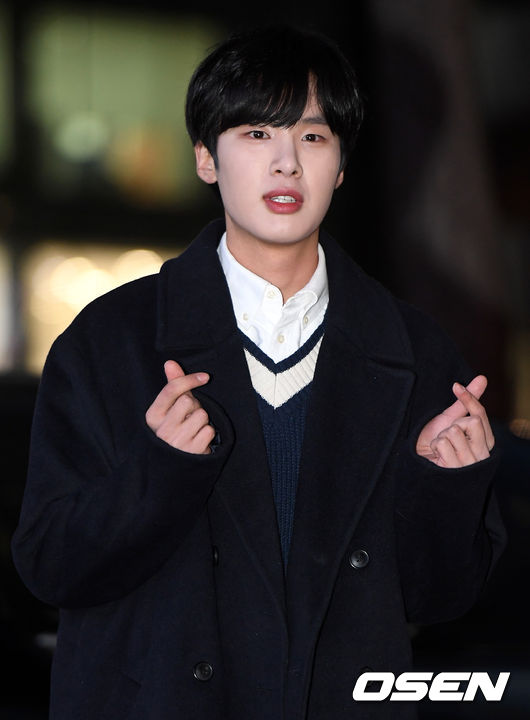 배우 김동희가 26일 오후 서울 논현동의 한 음식점에서 열린 JTBC 드라마 ‘스카이캐슬’ 종방연에 참석하고 있다. /dreamer@osen.co.kr
